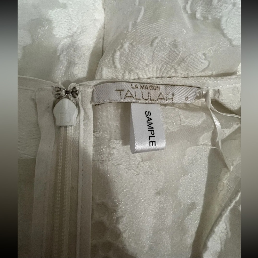 LA MAISON TALULAH Floral White Lace Mini Dress - Picture 6 of 13